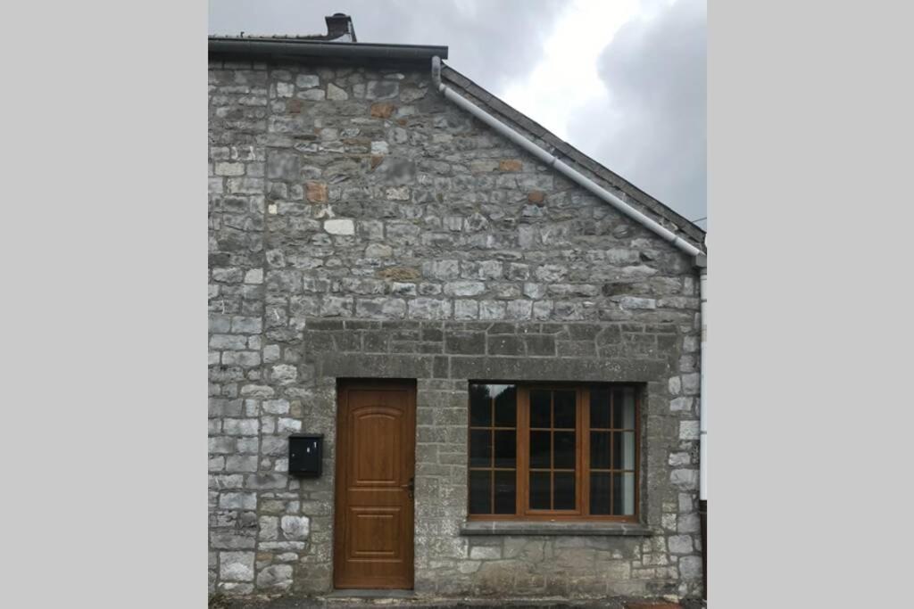 Petite Maison A La Campagne Couvin Ngoại thất bức ảnh